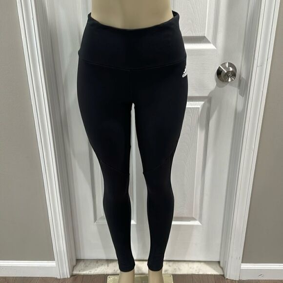 ADIDAS WOMEN’S SPORTSWEAR. - Picture 1 of 11